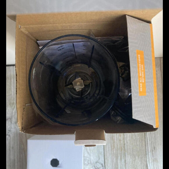 Toastmaster Mini Personal Blender 15 oz Smoothie Maker Brand New - Picture 7 of 8